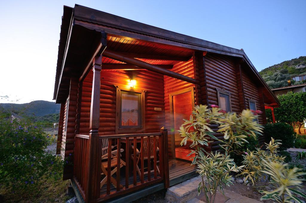 Hayitbuku Ahsapevleri Guest House Mesudiye  Luaran gambar